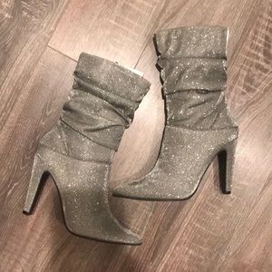BRAND NEW Nina Sparkle Heeled boots